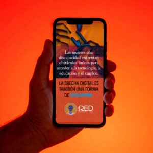 Diseño de banner de sensibilización para redes sociales, de una serie de tres. Los banners se diseñaron con contrastes fuertes para producir vibración en los colores, que replican la dificultad en la visión que tienen las mujeres de la audiencia.